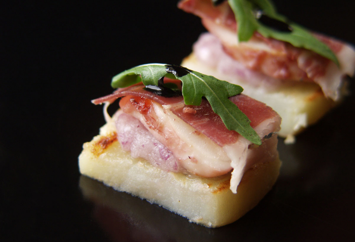 Recette : pomme de terre confite au poulpe et au jamón - Jamon.be