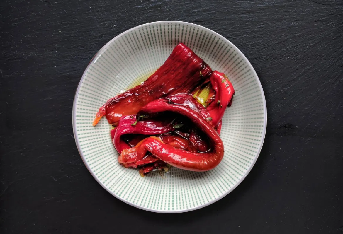 Tapas: Pimientos asados - gebakken paprika's - Jamon.be