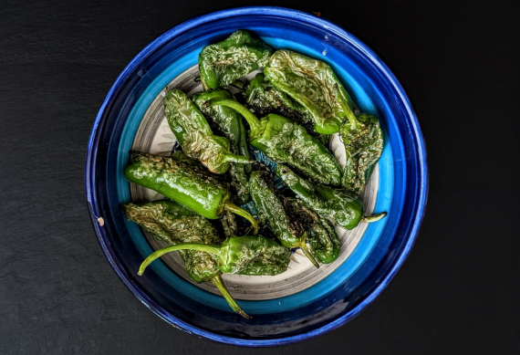 Recept: Tapas - Pimientos de Padrón (Spaanse paprikaatjes) - Jamon.be